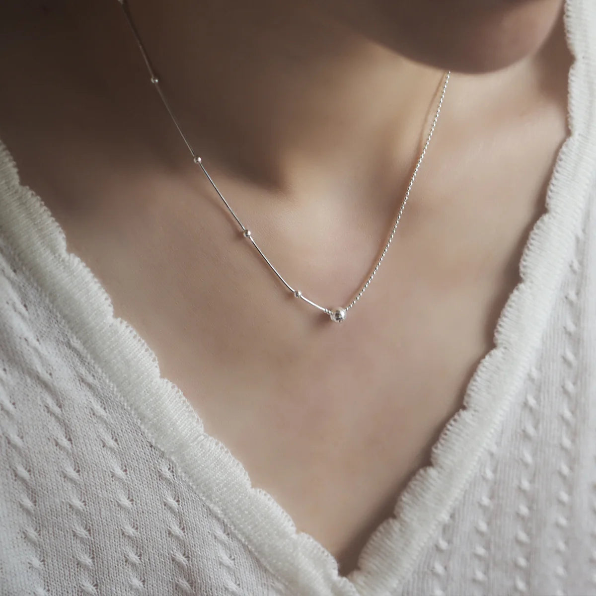 セアミニマリストボールネックレス