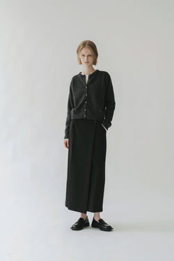 Wrap wool skirt (black)