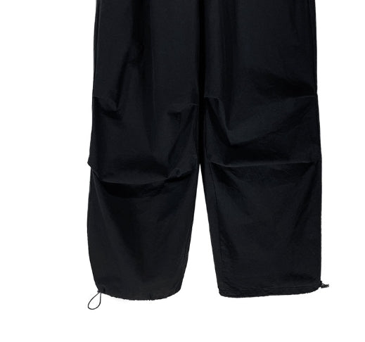 Trunk layer parachute pants