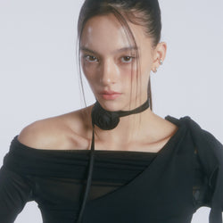 JINJUSE SATIN ROSE CHOKER(BLACK)