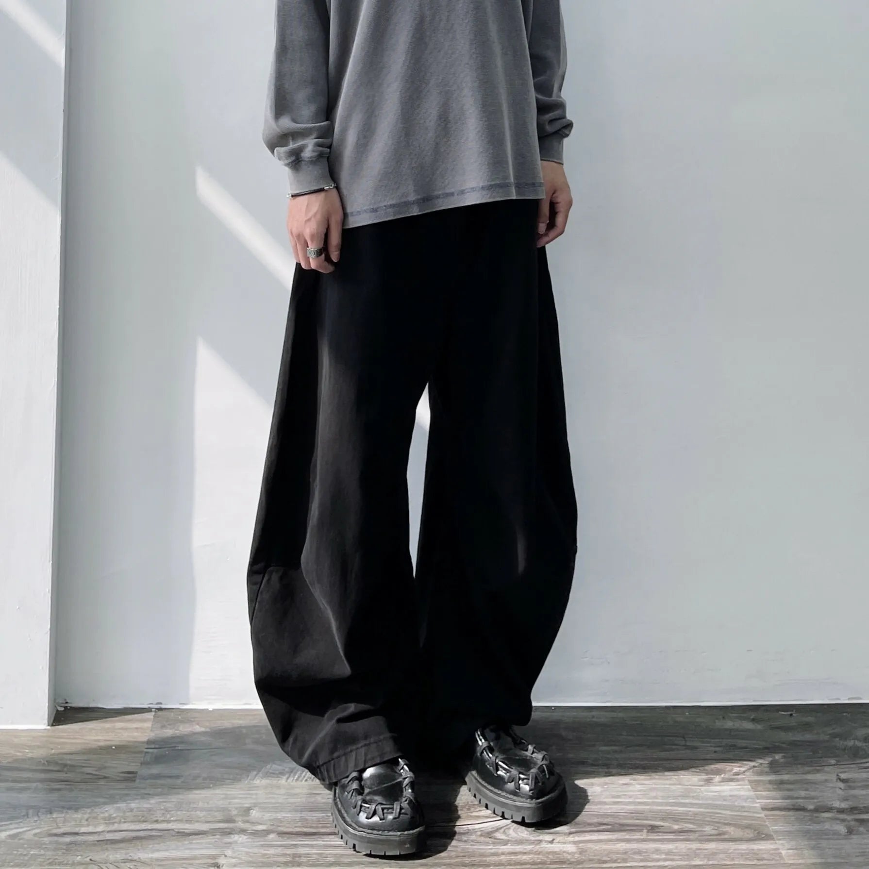 テーラードカーブブレードカジュアルパンツ