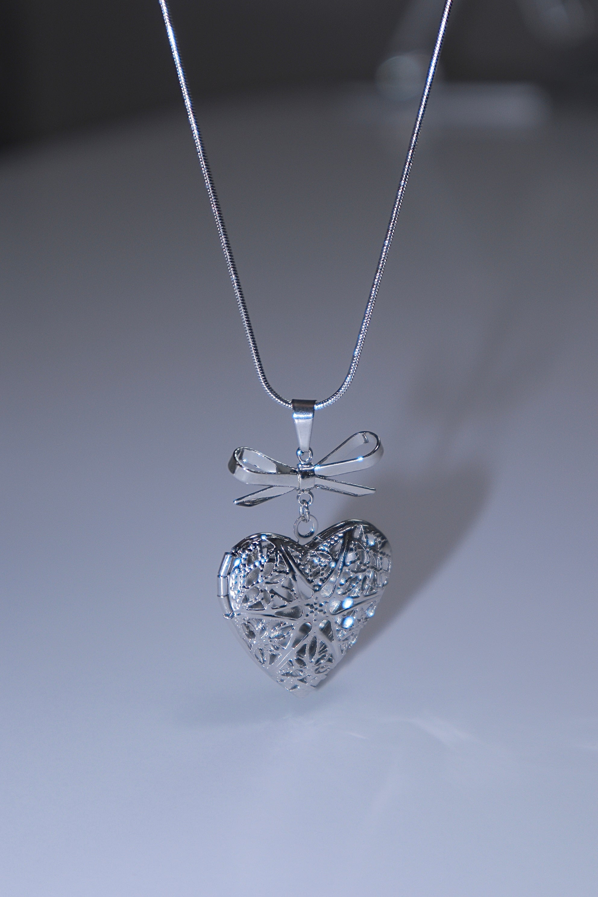 heart locket ribbon necklace