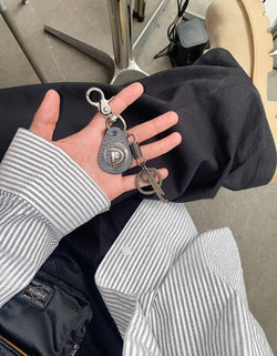 No.0901 P leather keyring