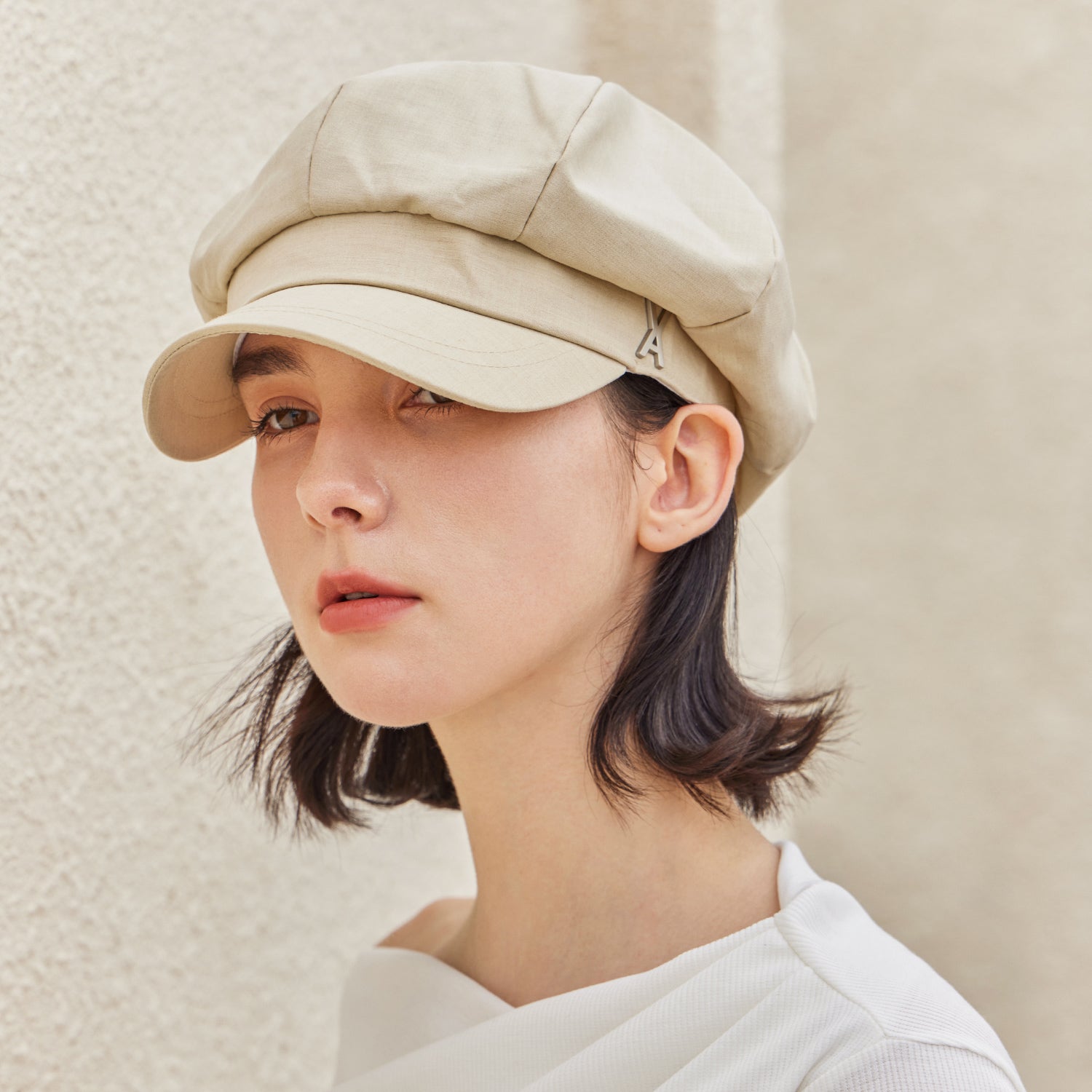 VA Stud Newsboy Cap / Beige