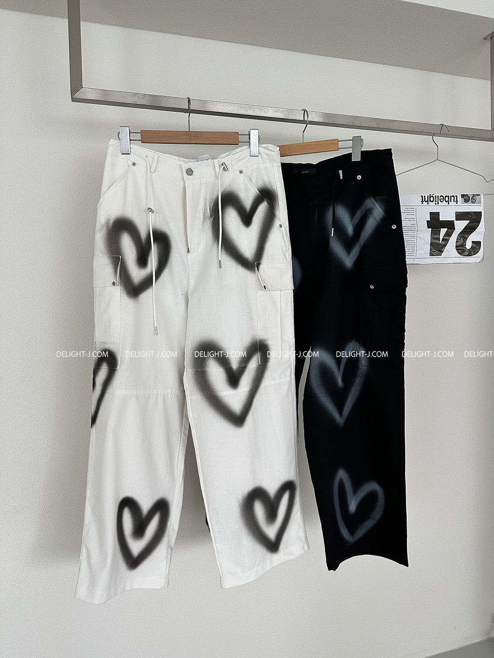 Spray Unisex Heart Cargo Pants