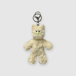 [made] big cream cat keyring