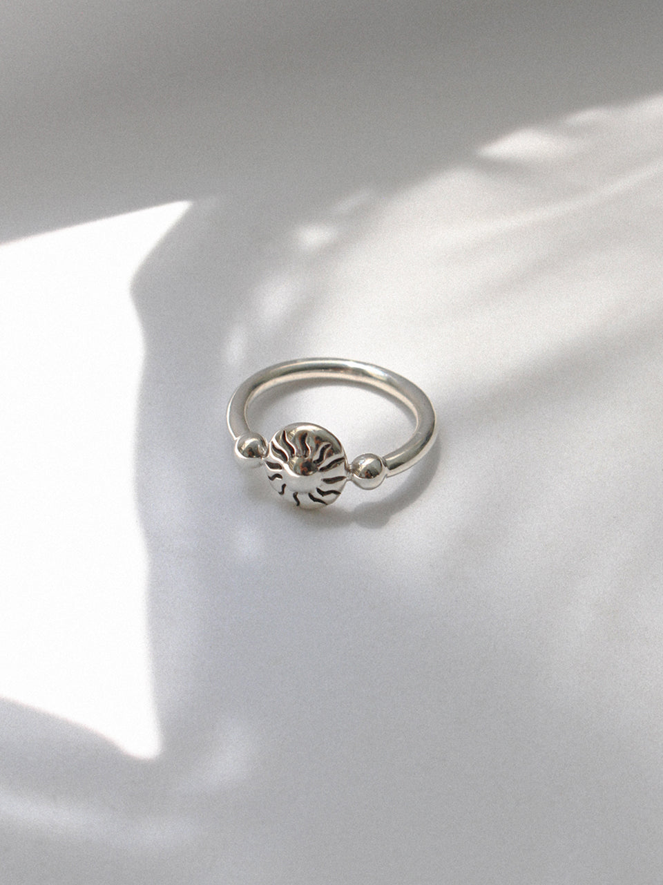 【MADE】 solar ring