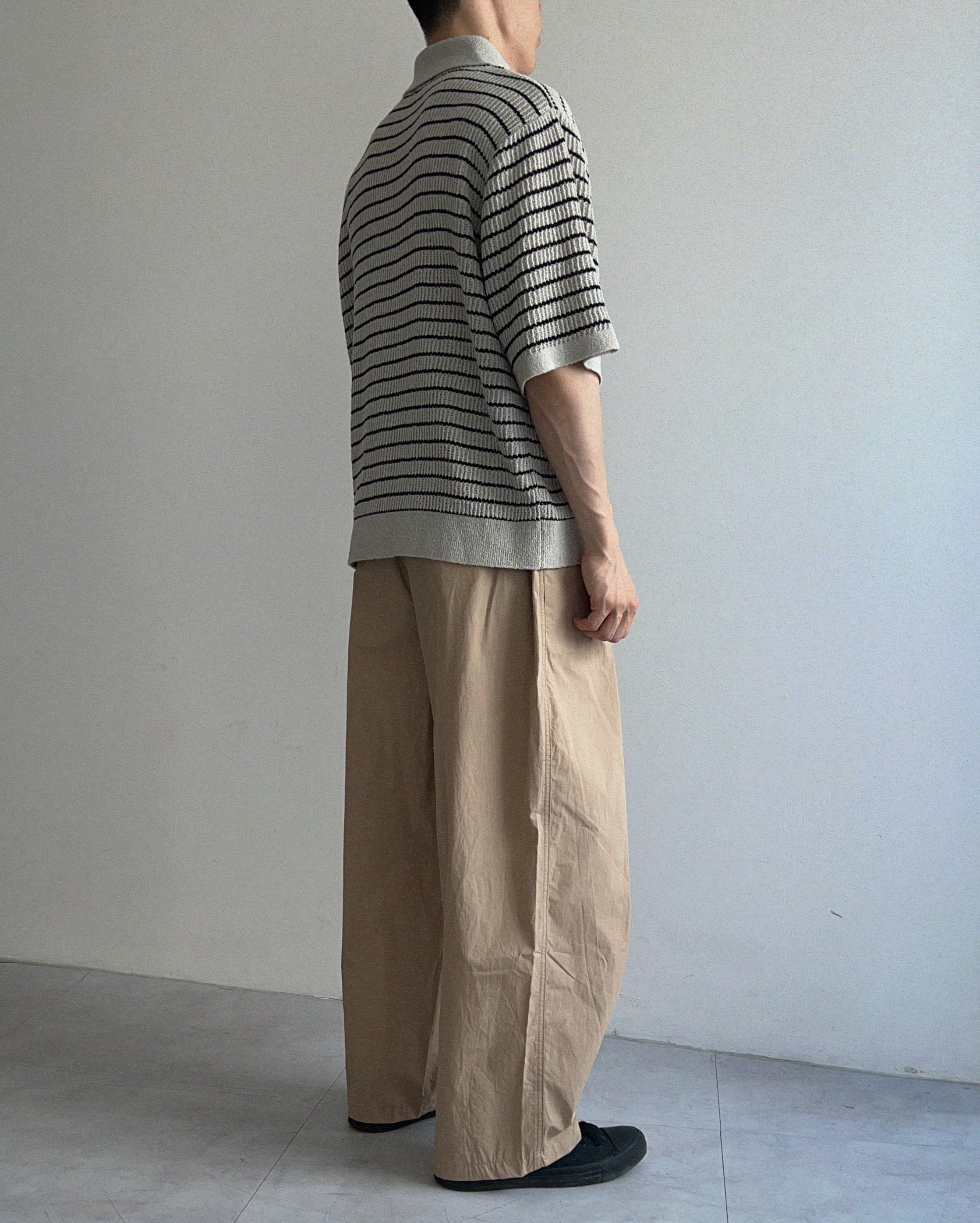 Mid-v-tuck banded pants(2Colors)