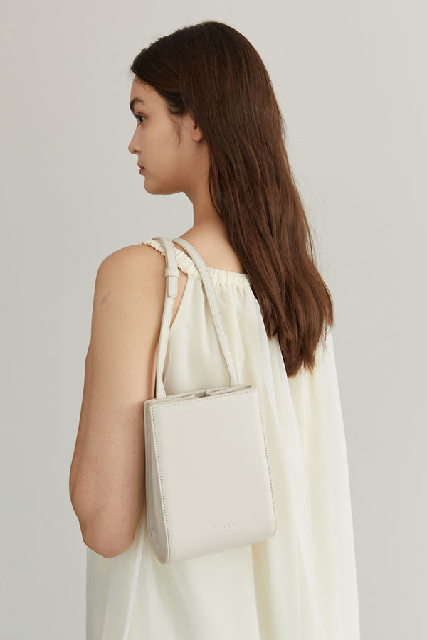 FOLDED BAG OFF WHITE