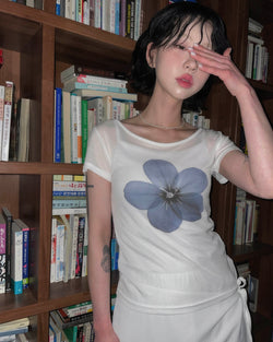 (3color) Blooming Flower Tencel Short-Sleeve Tee