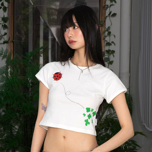 WXT016 Ladybugs Short-Sleeved T-shirt (WHITE)