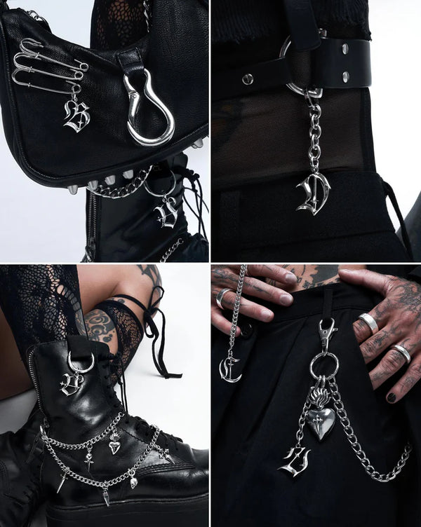 ブラックレターチャーム - Z