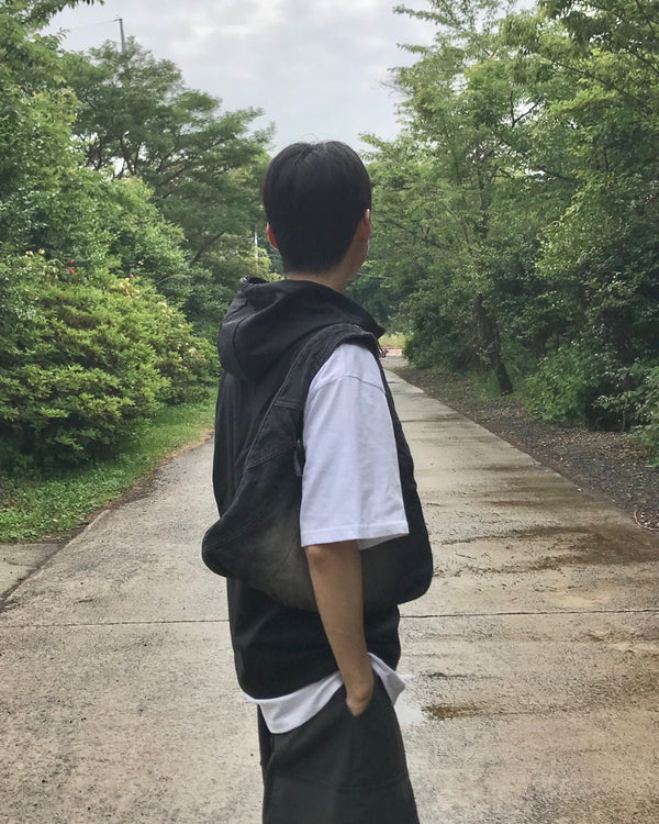 Light anorak vest