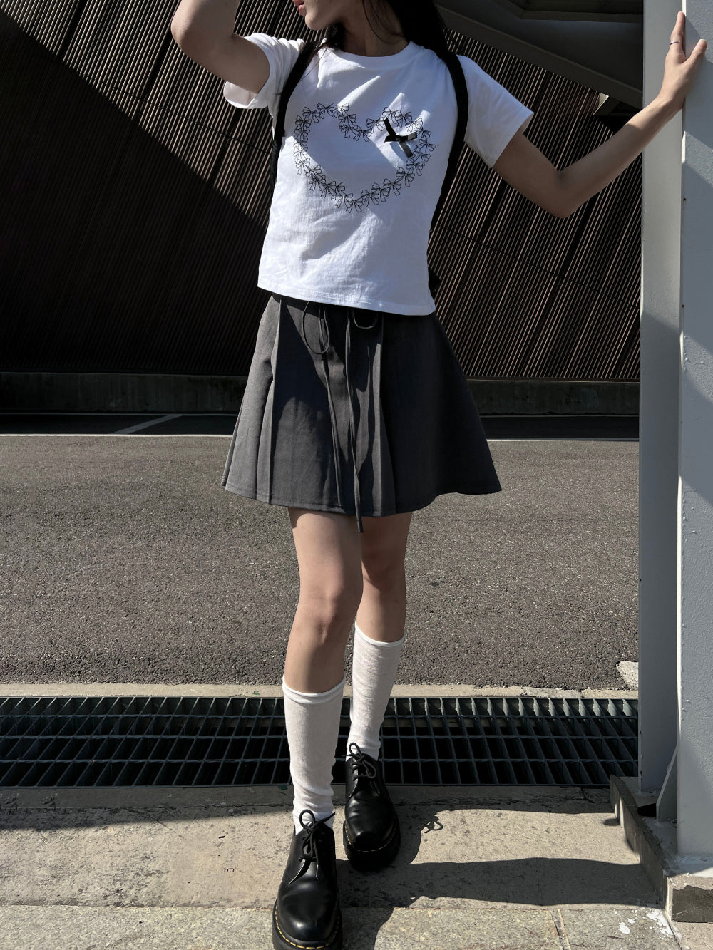 ハイティーン pleated strap ribbon mini skirt (2 colors)