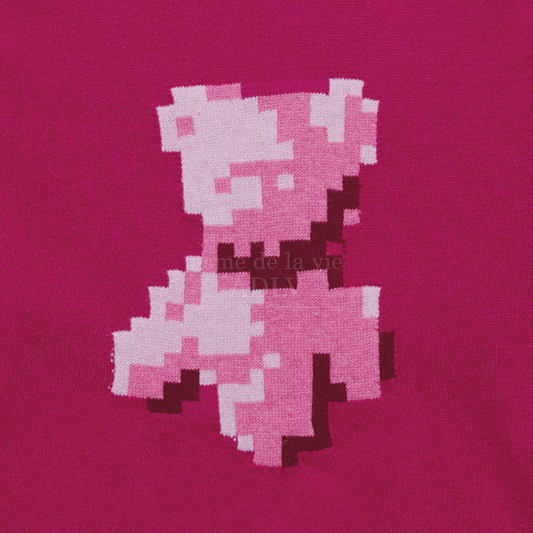 24FW PIXEL BEAR ARTWORK KNIT PINK