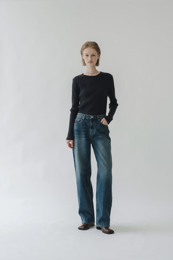 Mid-rise wide denim (dark blue)