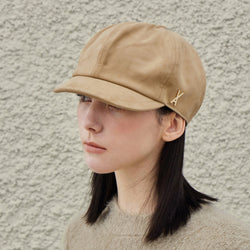 VA Stud Easy Fit Newsboy Cap / Beige