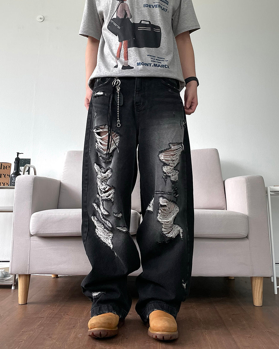 Destroyed brush denim pants