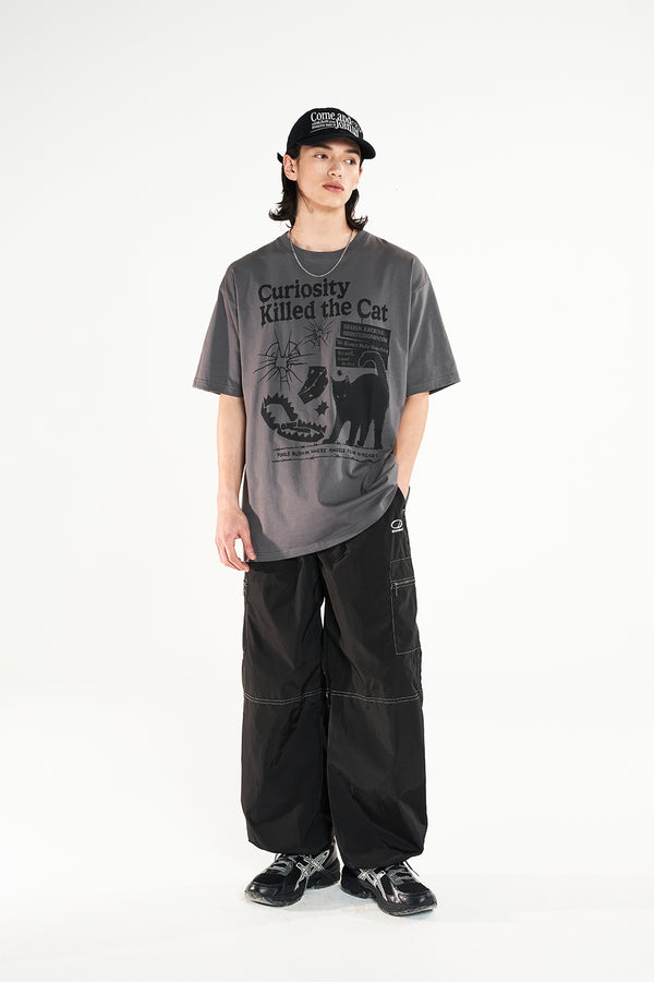 キッチ キャット グラフィック オーバーフィット Tシャツ / Kitchee Cat Graphic Oversized Fit T-Shirt