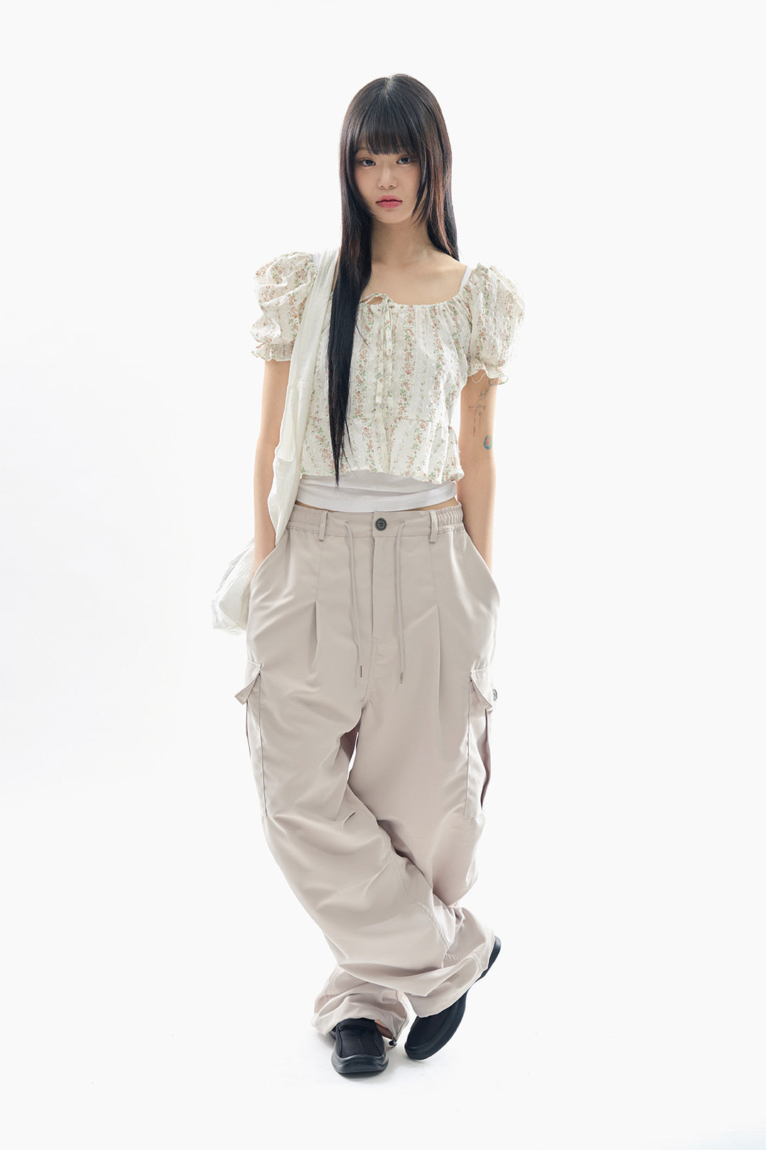 【Raucohouse】Myron pin-tuck cargo pants Myron pin-tuck cargo pants - Raucohouse | 60% - Asian