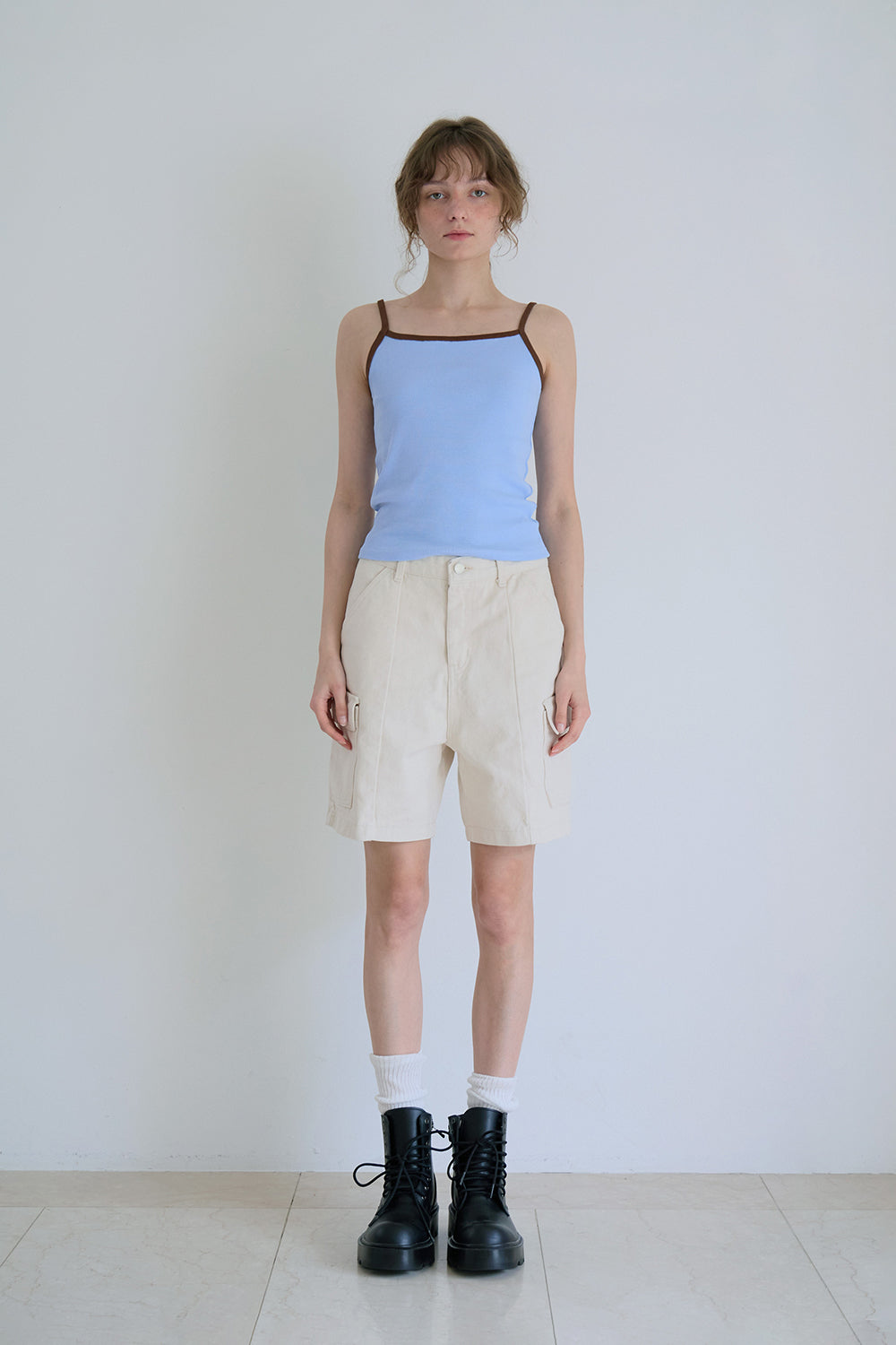 Salted sleeveless top_skyblue