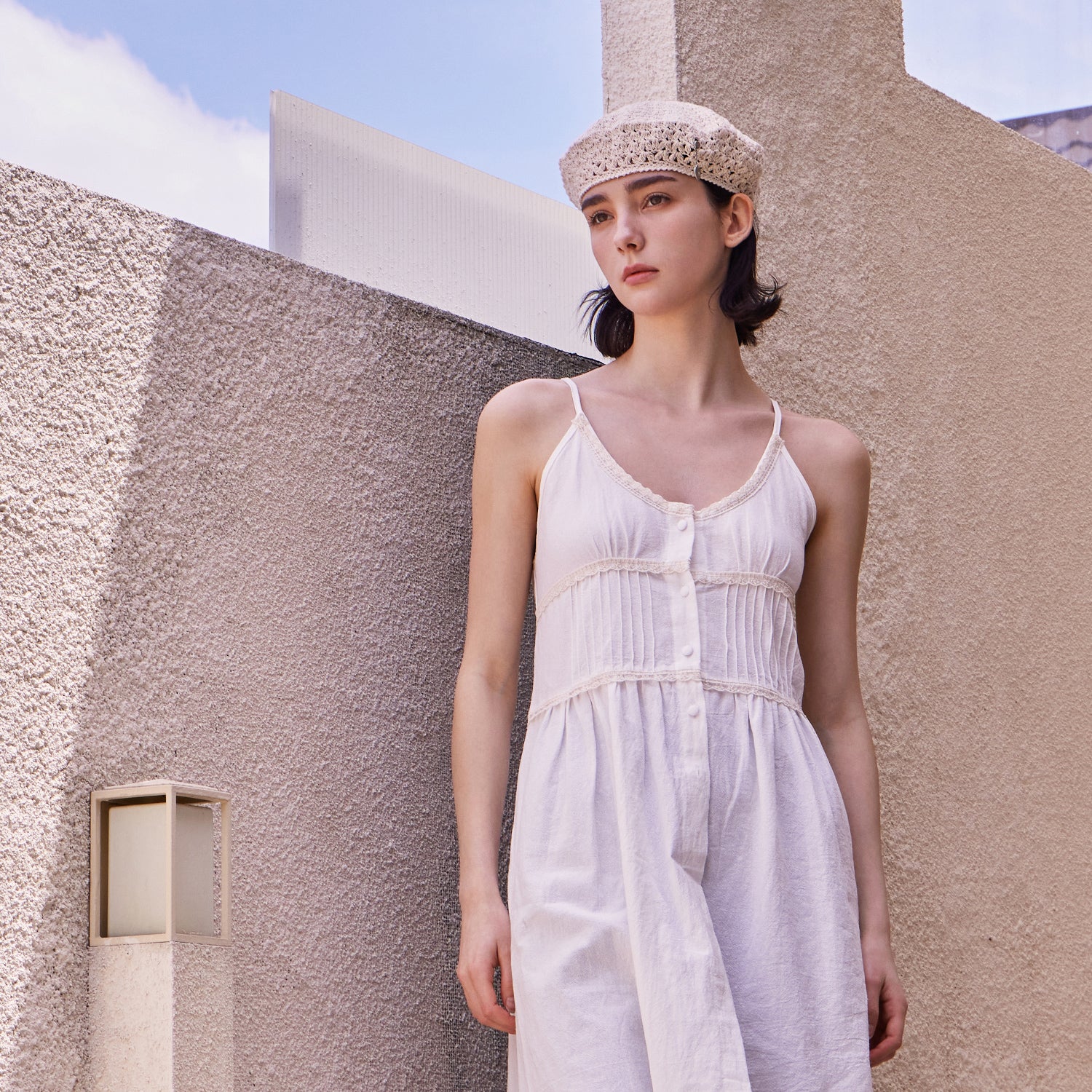 Heart Chain Crochet Beret / Beige