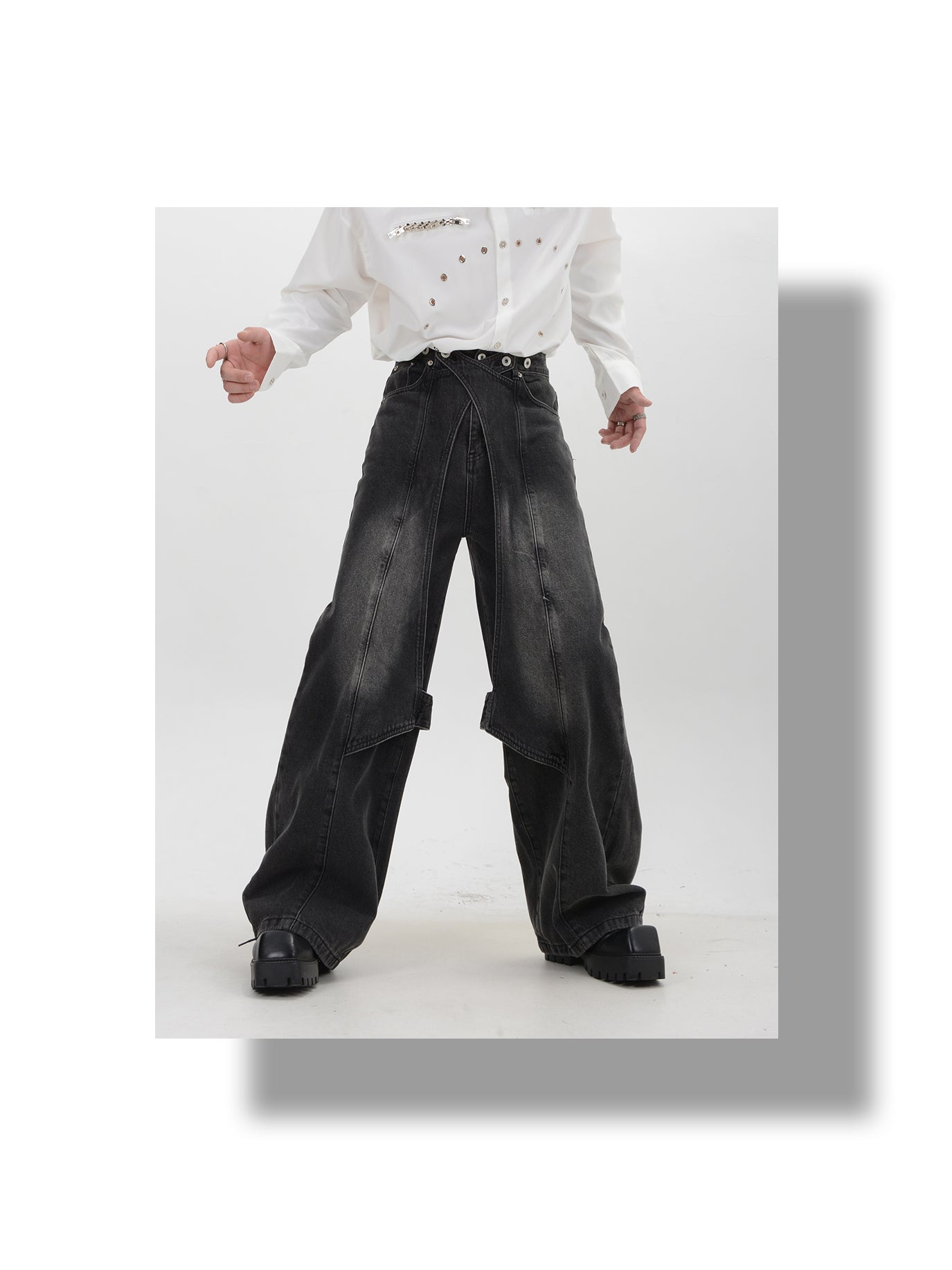 Niche multi-wear micro-flared jeans