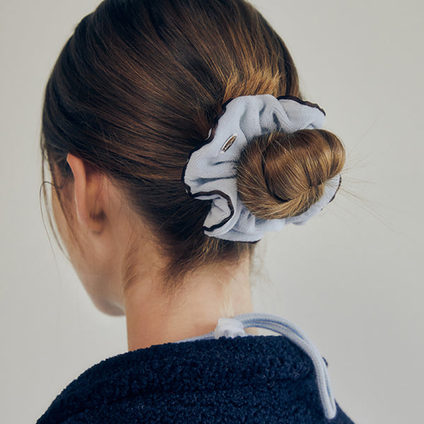 TERRY LINE SCRUNCHIE (SKY BLUE)