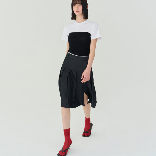 SLIT PLEATS MIDI SKIRT (BLACK)