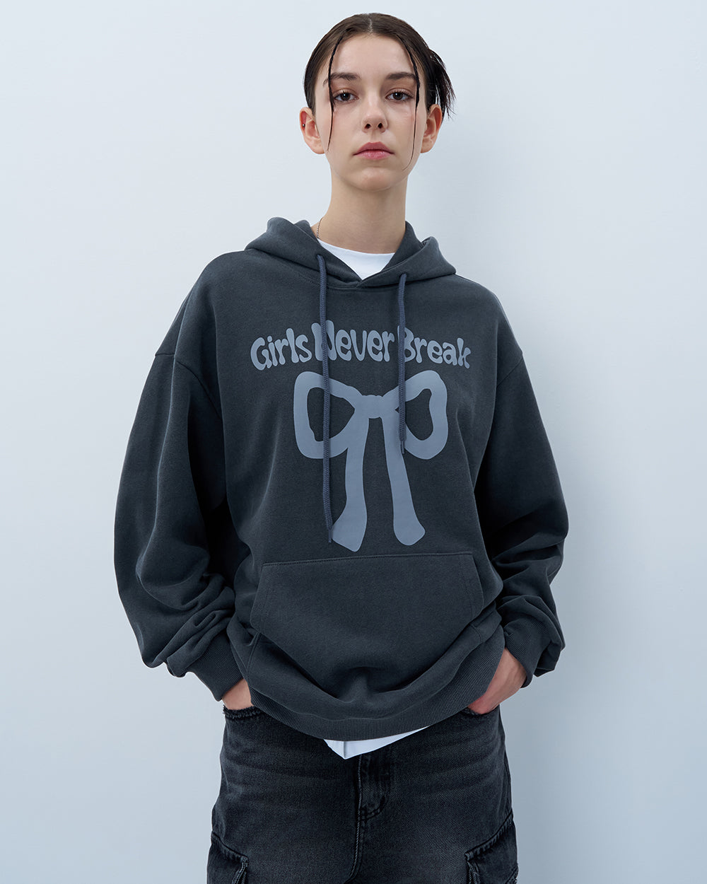 NEVER BREAK PIGMENT HOODIE-CHARCOAL