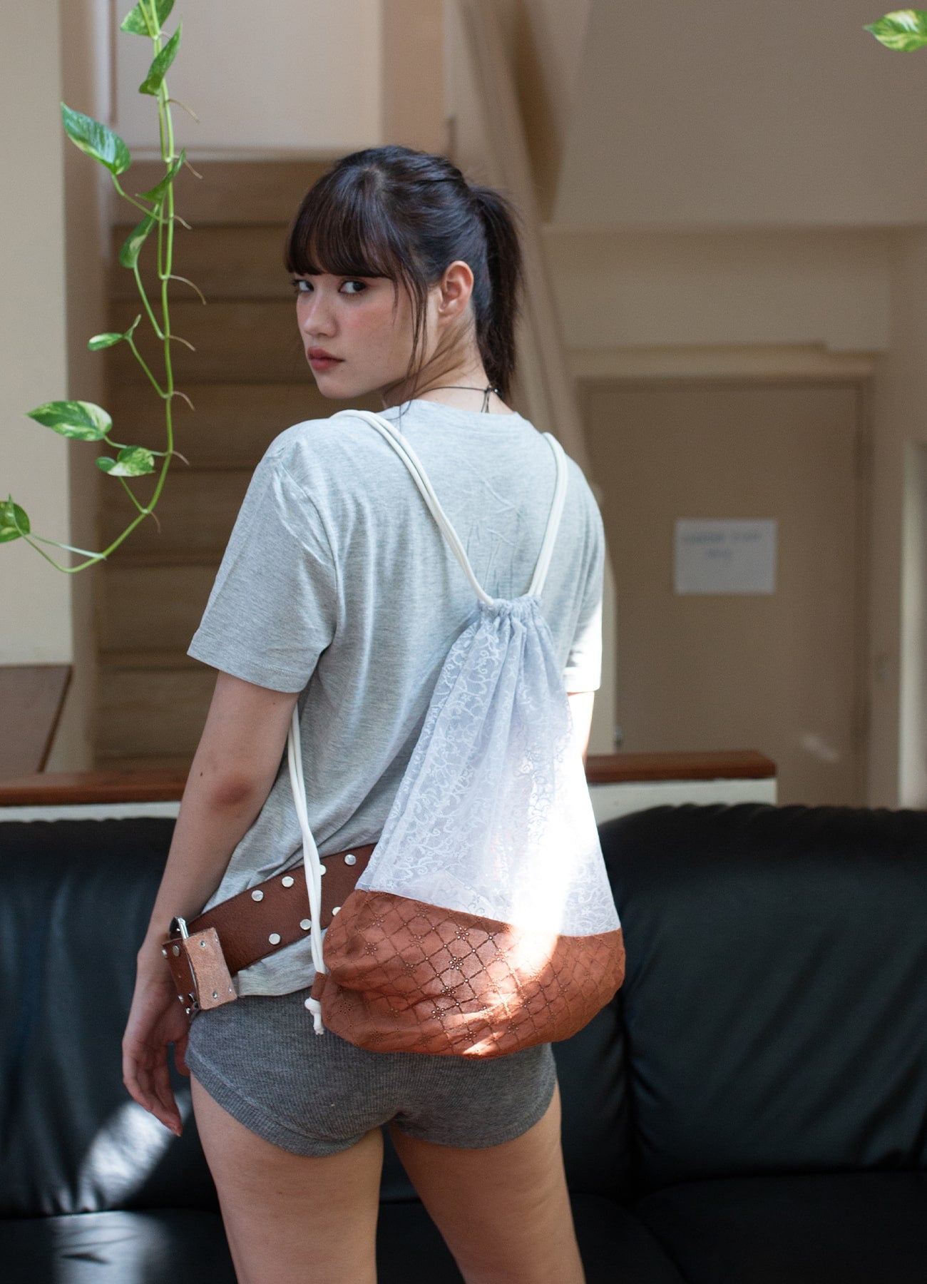 Lace Drawstring Bag - Sora