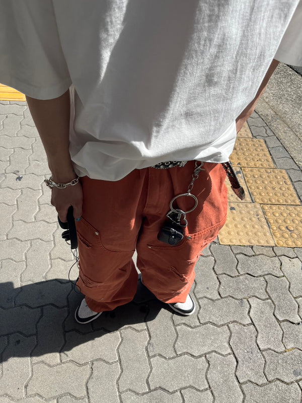 Color damage pants