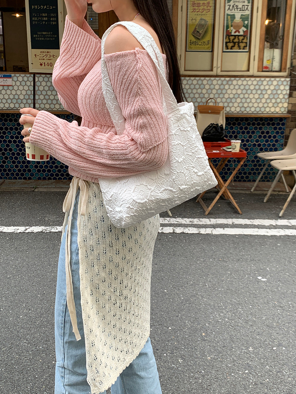 [MADE] Fittney Summer Off-Shoulder Knit