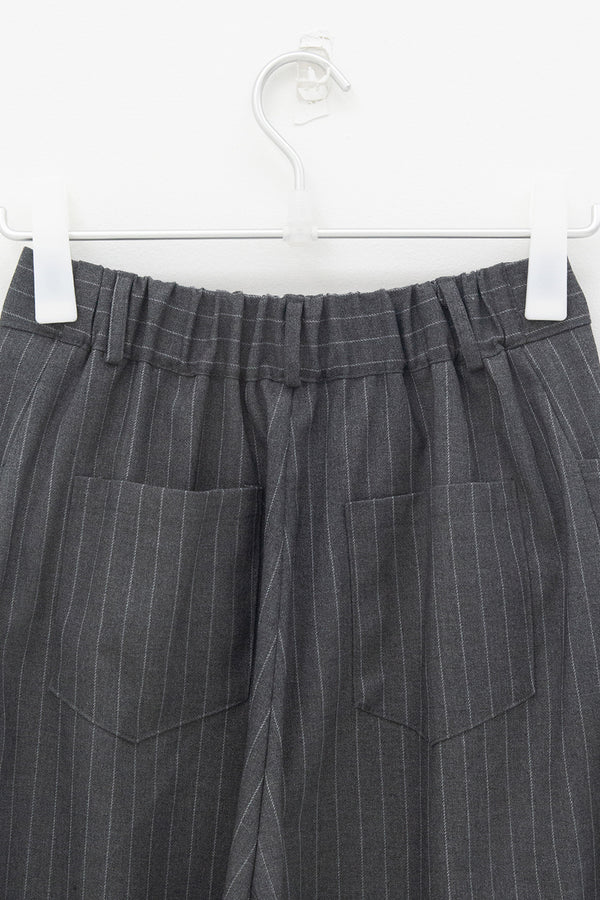 Fake Bermuda Stripe Skirt (Charcoal)