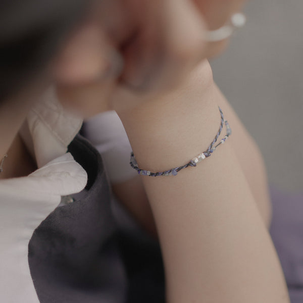 Love even your sadness, line bracelet