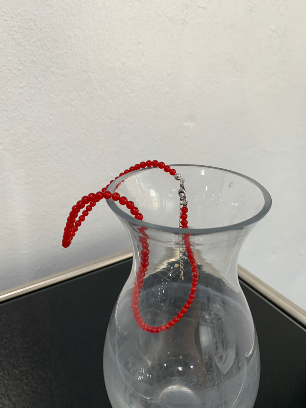 Red Mano Dot Necklace