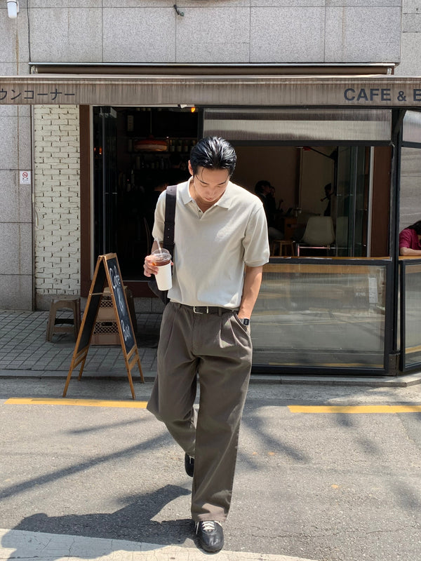 Two-tuck chino wide pants