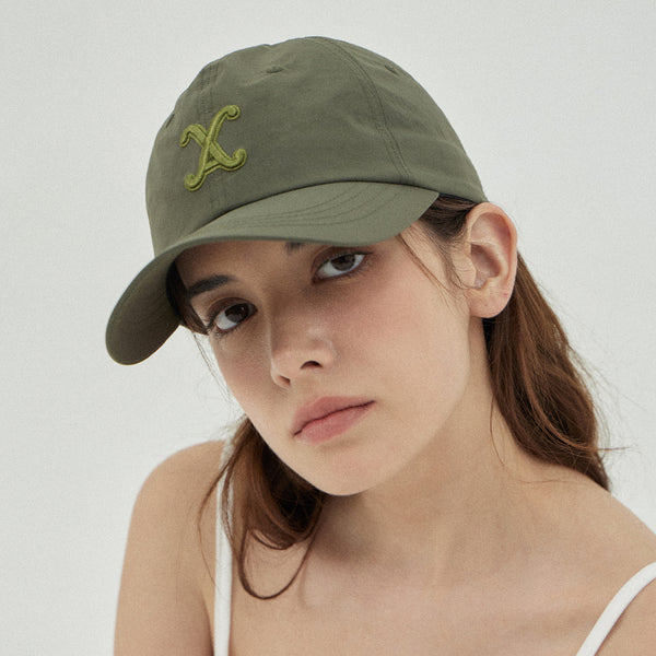 VA カーブロゴナイロンボールキャップ    / Khaki