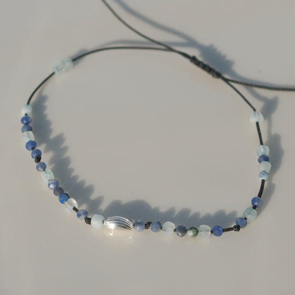 Sea of Youth, single line bracelet_March Birthstone