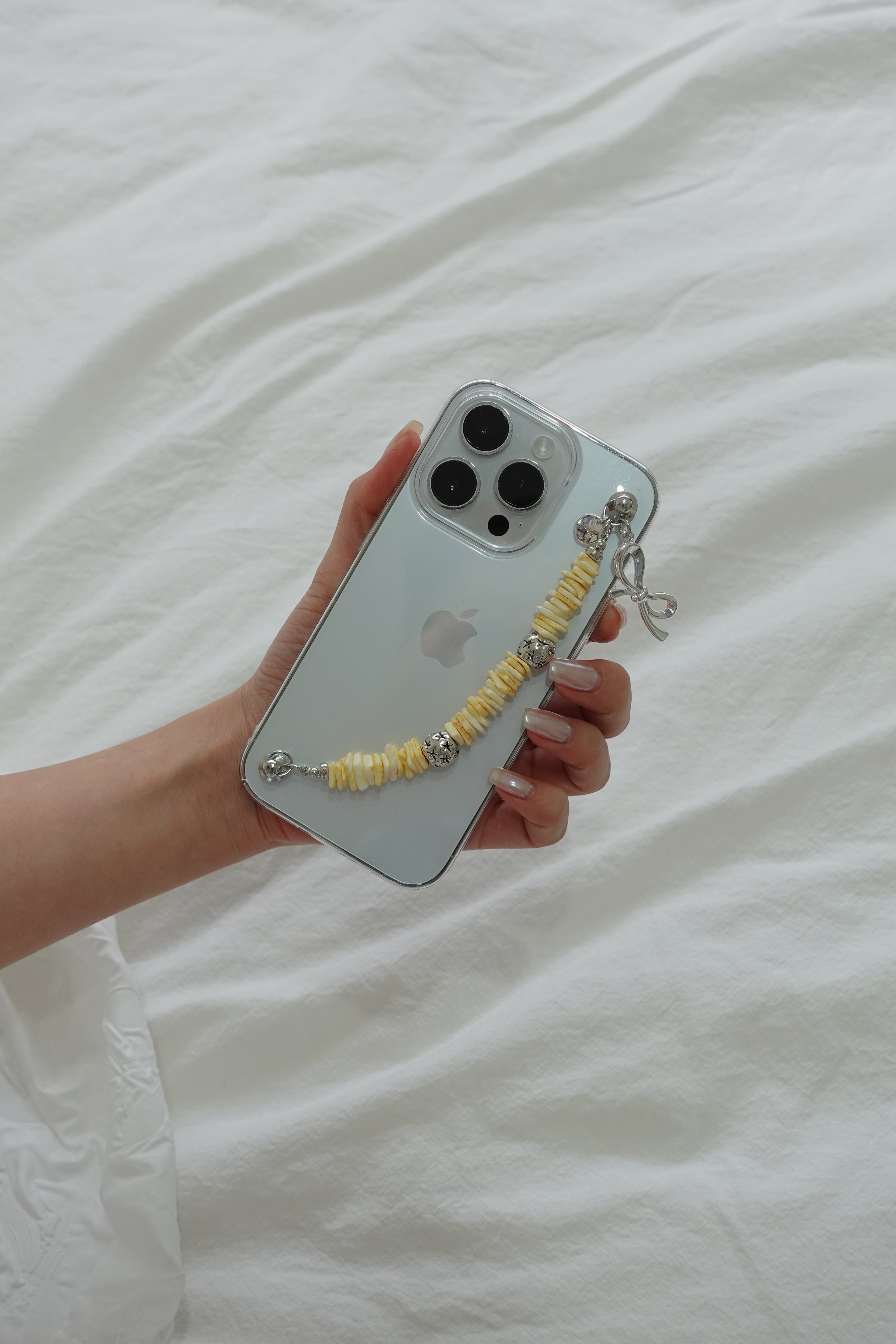 blanc yellow iphone strap case