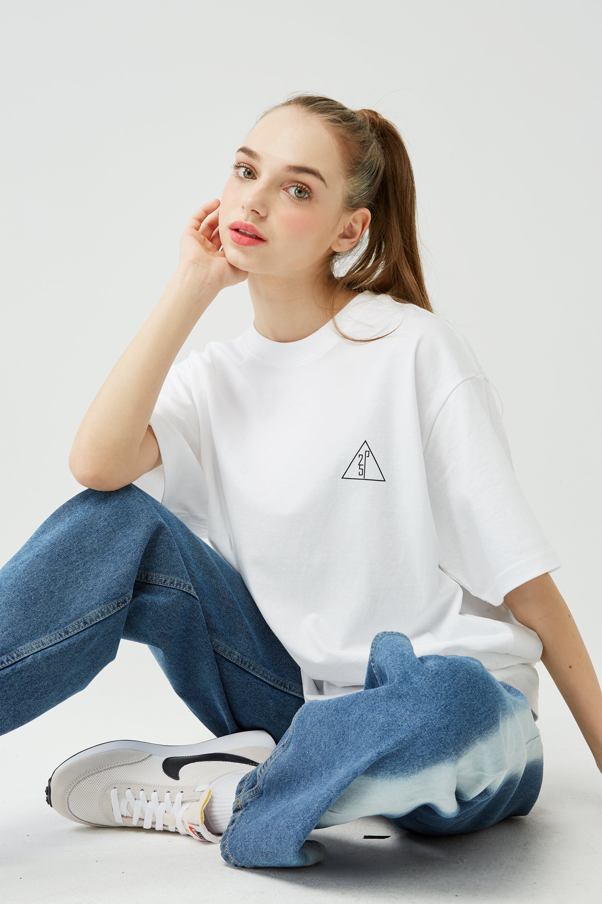 25P BASIC LOGO T-SHIRT