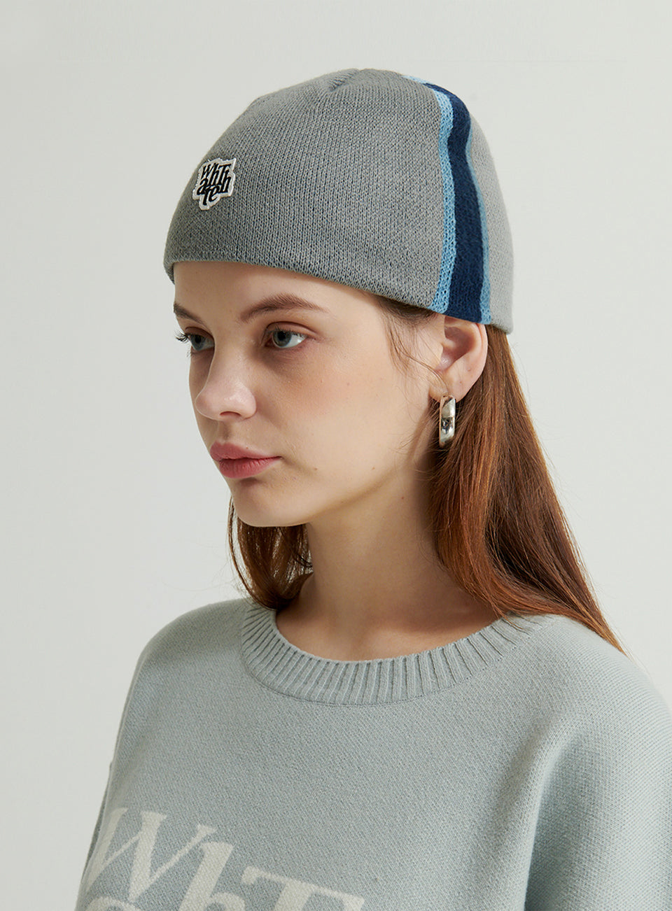 WHATTHE Logo Stripe Beanie Grey