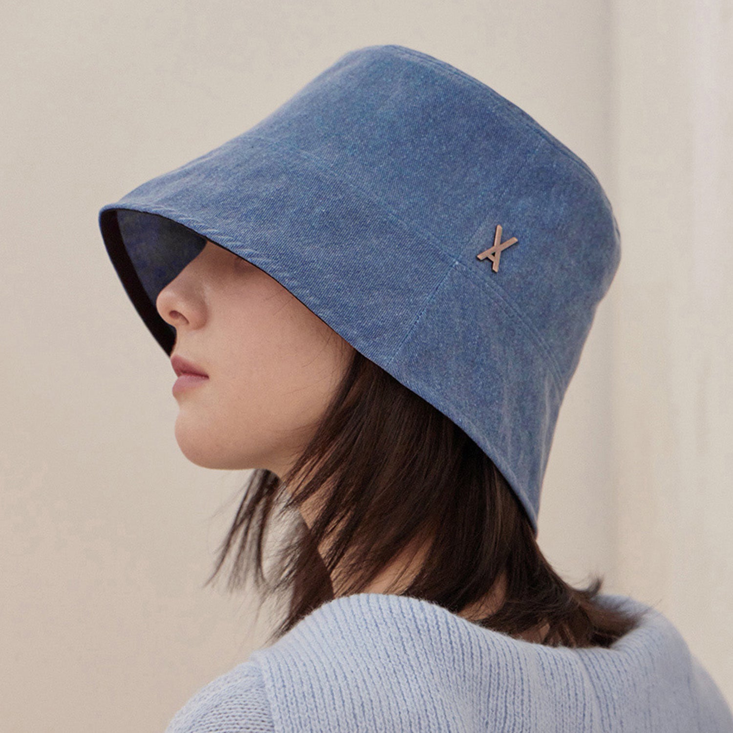 VA Stud Pigment Bucket Hat / Blue