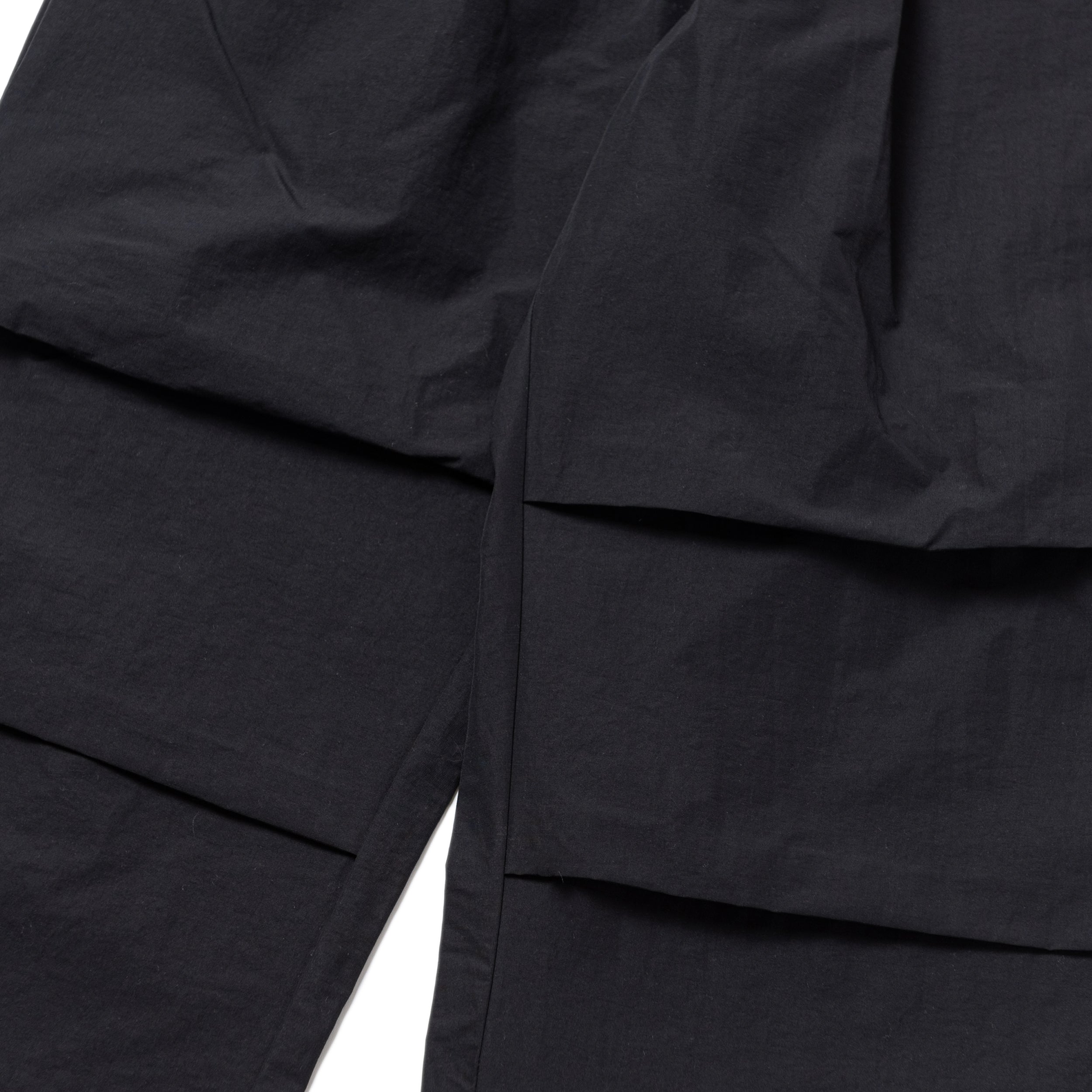 BANDING N/C PARACHUTE PANTS(BLACK)