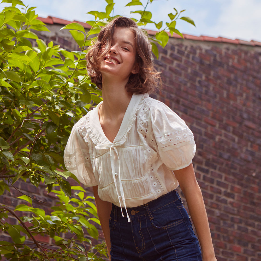 Frill Collar Shirring Blouse