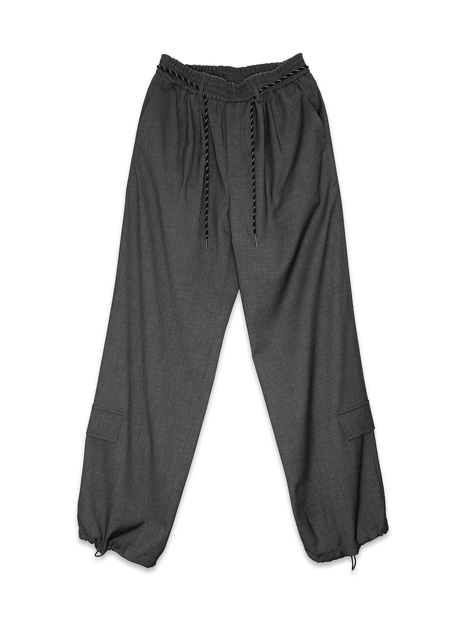 The Lower Pocket Detail Slacks / Charcoal