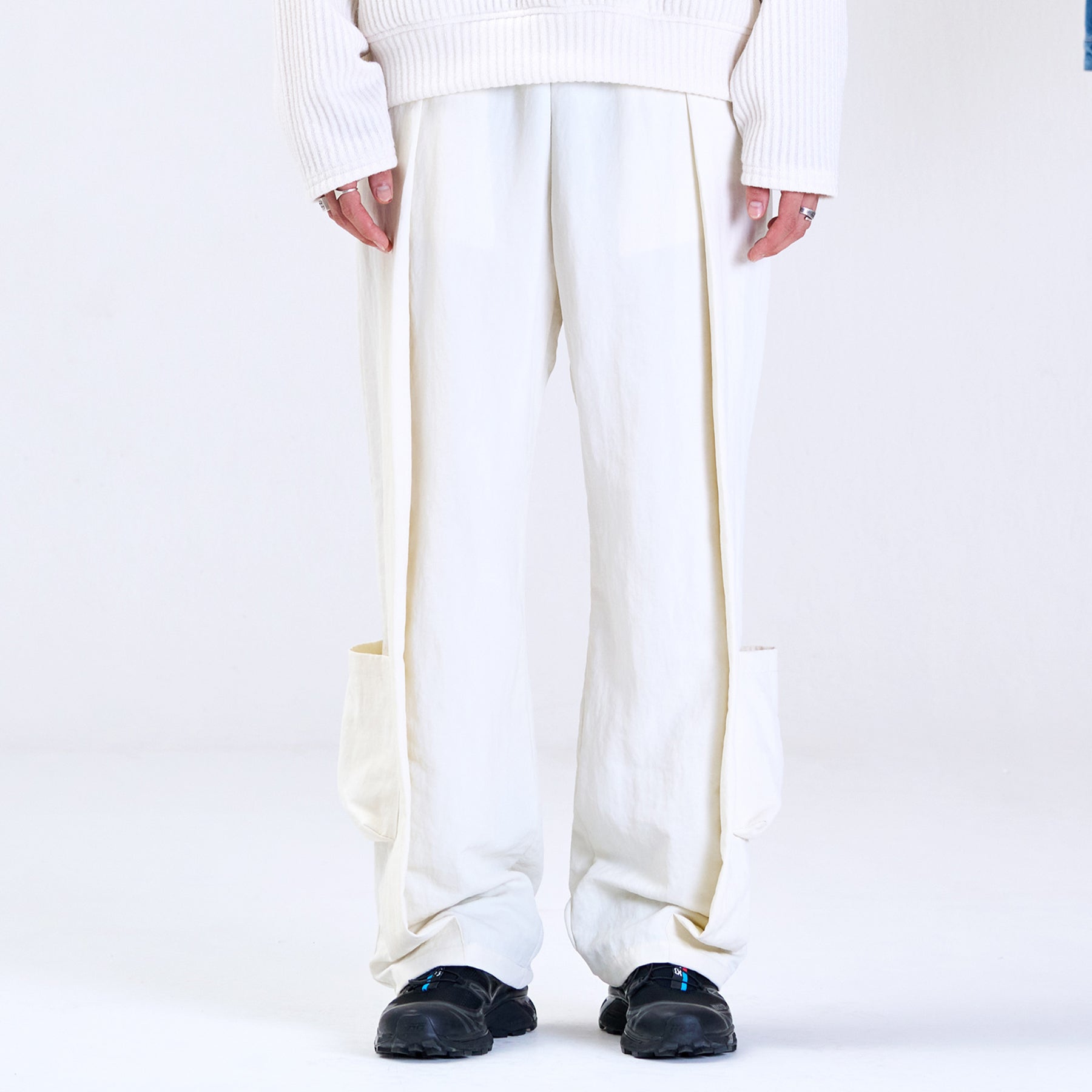 NYLON CARGO PANTS IVORY