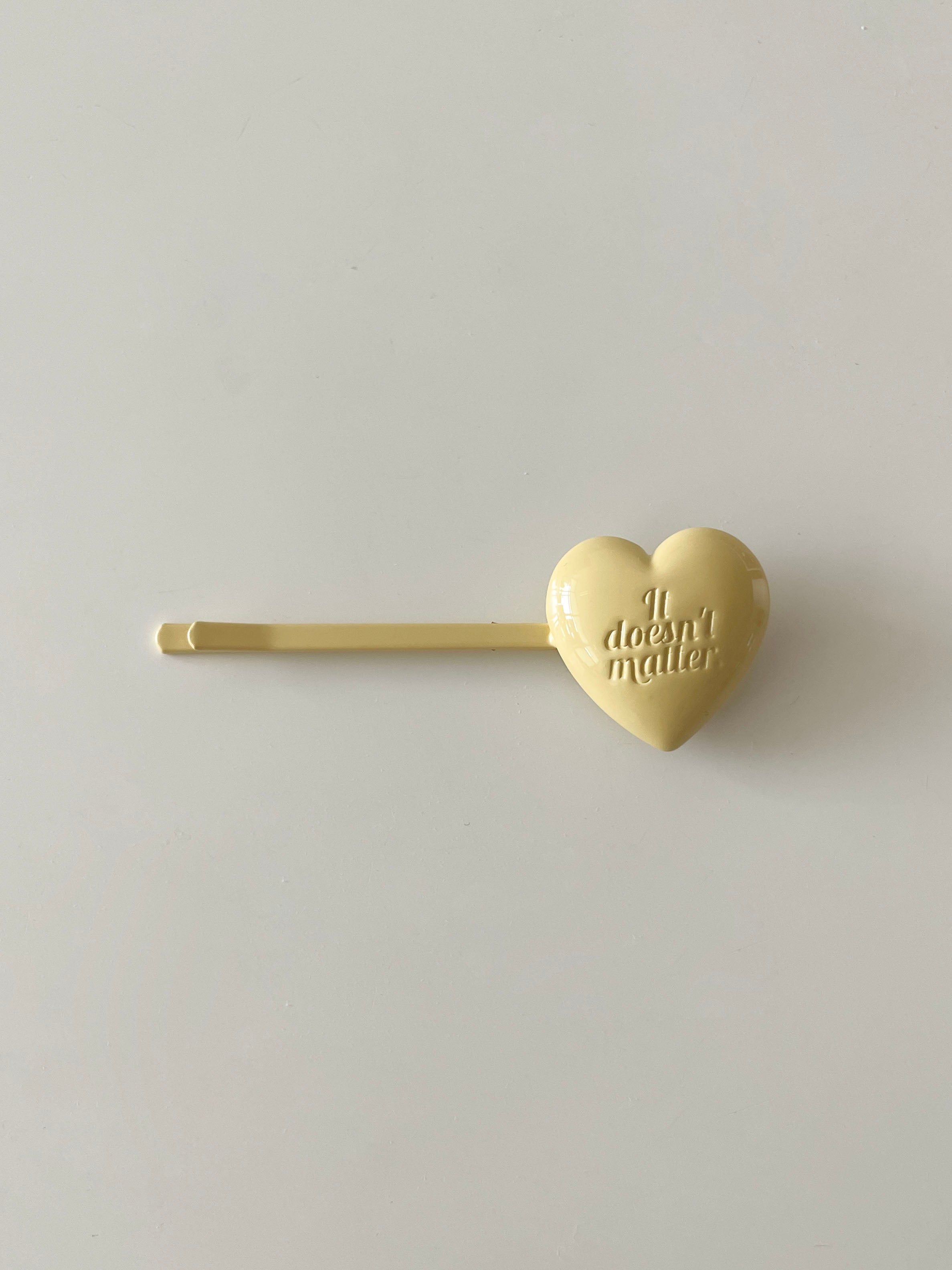 Girls heart hair pin (Butter) 