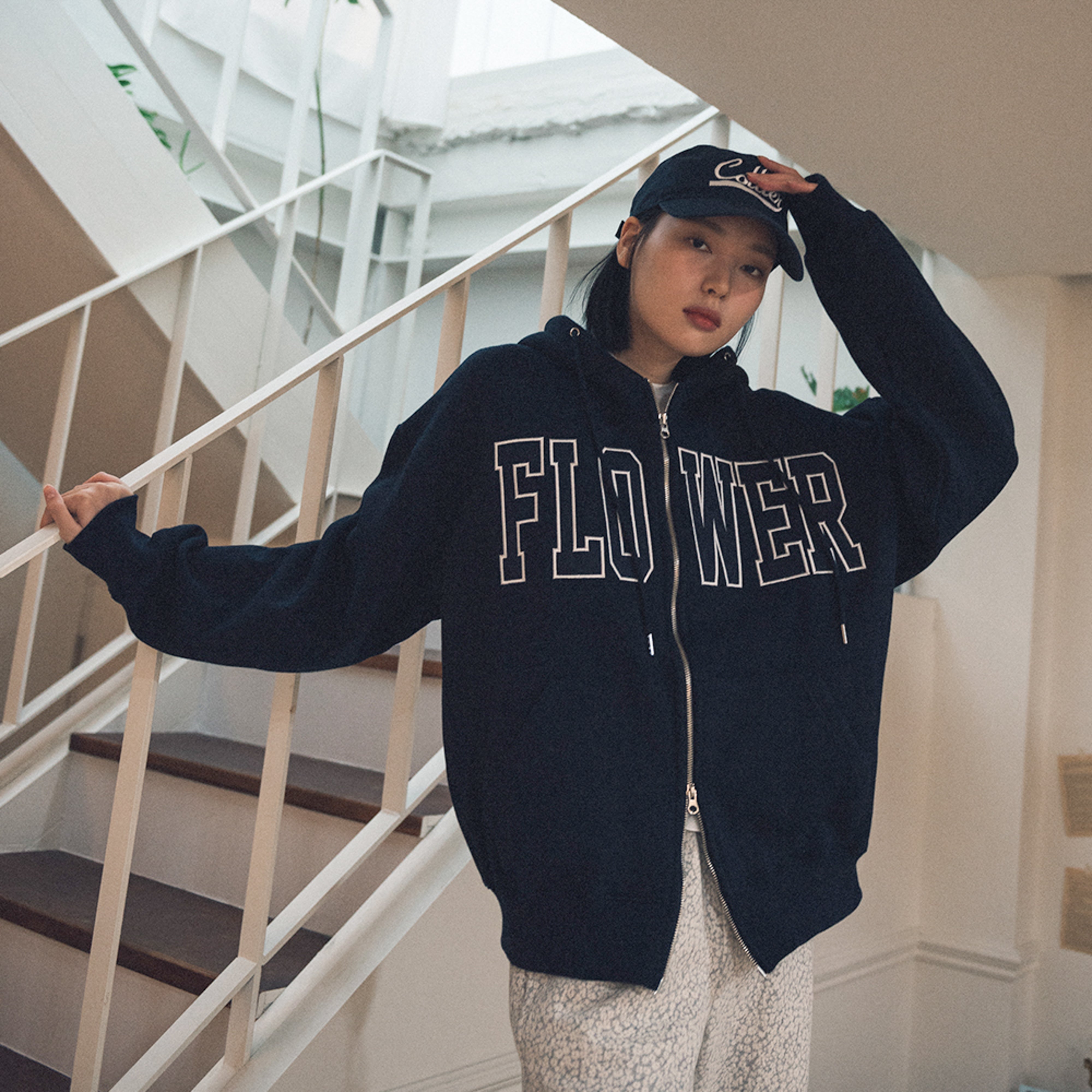 FLOWER ZIP UP HOOD(NAVY)