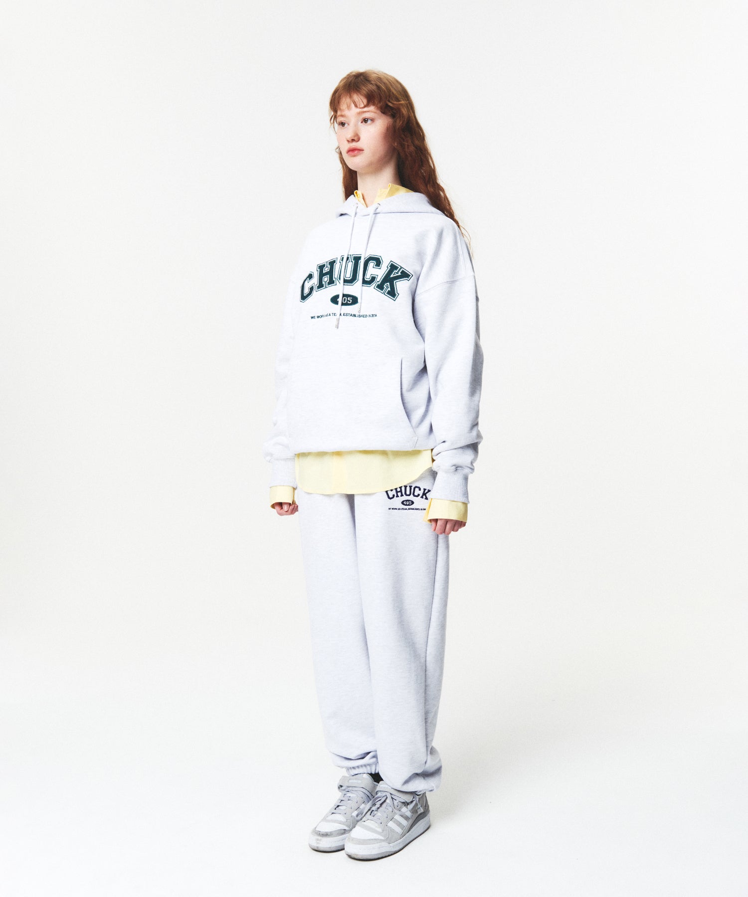 CHUCK アプリケアーチロゴフーディ / CHUCK APPLIQUE ARCH LOGO HOODIE (LIGHT GRAY&GREEN)